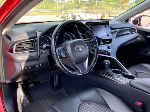 Used 2023 Toyota Camry SE FWD image 17