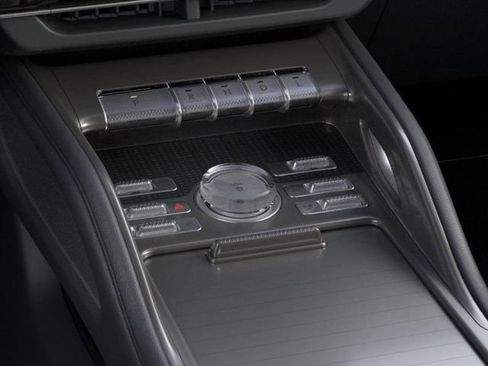 New 2024 Lincoln Nautilus Reserve w/ Equipment Group 202A AWD/4WD image 18