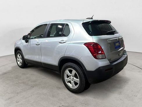 Used 2015 Chevrolet Trax LS image 4
