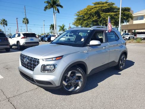 Certified 2023 Hyundai Venue SEL w/ Cargo Package image 44