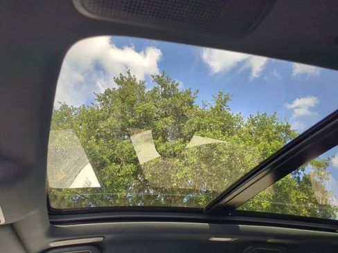 Used 2025 Acura MDX A-Spec image 19