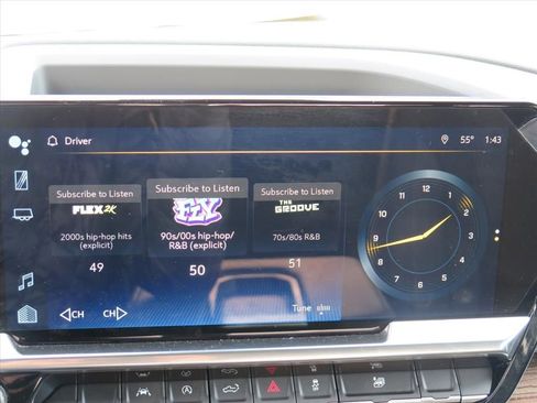 Used 2023 Chevrolet Silverado 1500 LT image 12