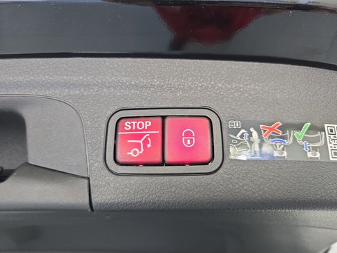 New 2025 Mercedes-Benz GLE 63 AMG S image 13