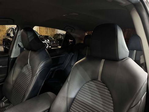 Certified 2023 Toyota Camry SE AWD/4WD image 19