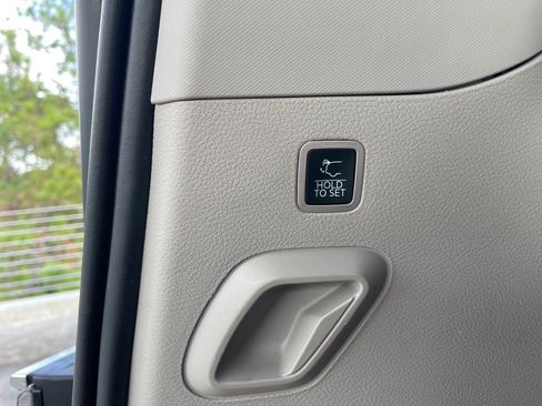 Used 2022 Jeep Wagoneer Series II image 25