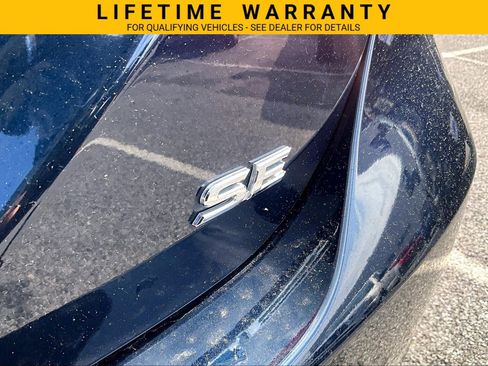 Used 2018 Toyota Camry SE FWD image 8