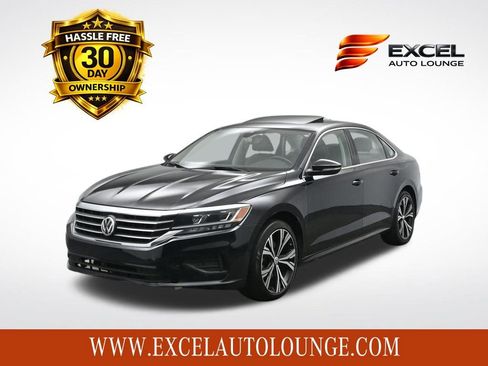 Used 2020 Volkswagen Passat 2.0T SEL image 1