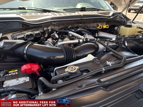 Used 2019 Ford F250 XLT w/ XLT Value Package AWD/4WD image 16