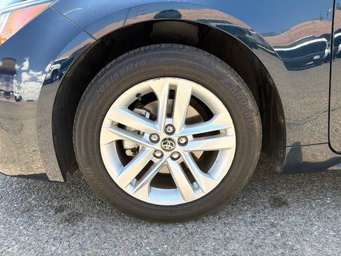 Used 2021 Toyota Corolla SE w/ Carpet Mat Package (TMS) FWD image 16