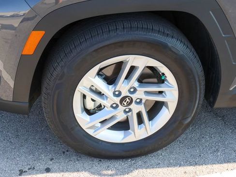 Certified 2026 Hyundai Tucson SE FWD image 7