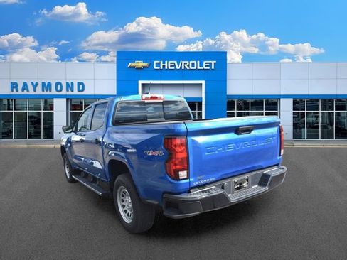 Used 2023 Chevrolet Colorado W/T w/ WT Convenience Package II AWD/4WD image 5