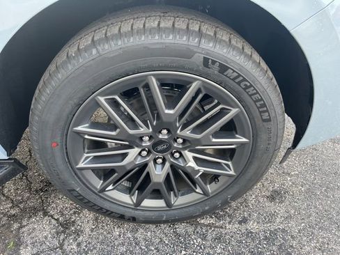 New 2026 Ford Expedition Max Platinum AWD/4WD image 26