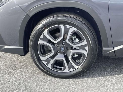 Certified 2025 Subaru Ascent Touring w/ Popular Package #2 image 9