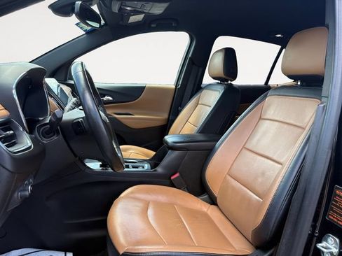 Used 2018 Chevrolet Equinox Premier FWD image 9
