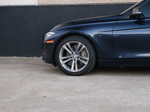 Used 2013 BMW 335i xDrive Sedan image 9