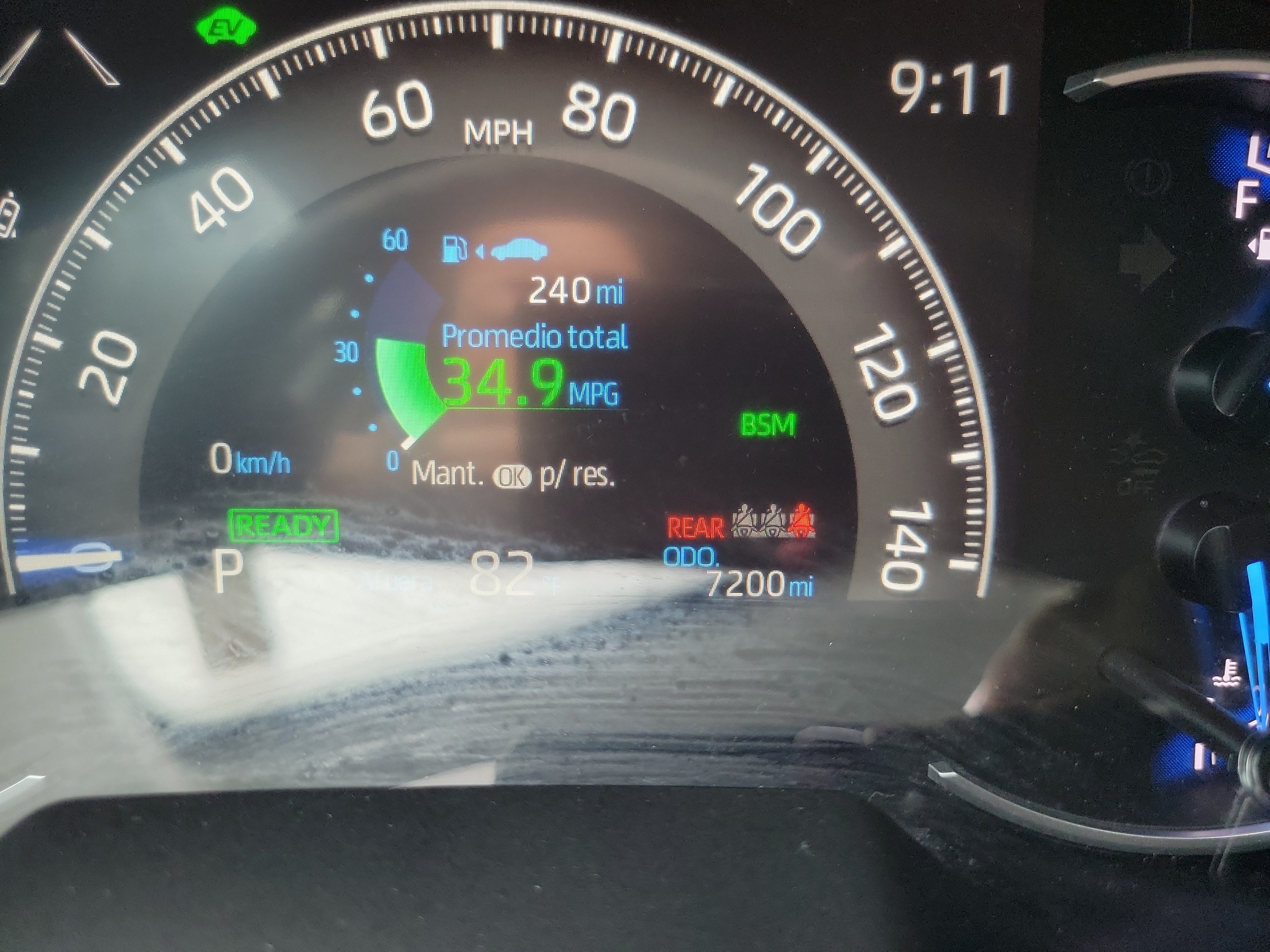 Used 2025 Toyota RAV4 XLE AWD/4WD image 25