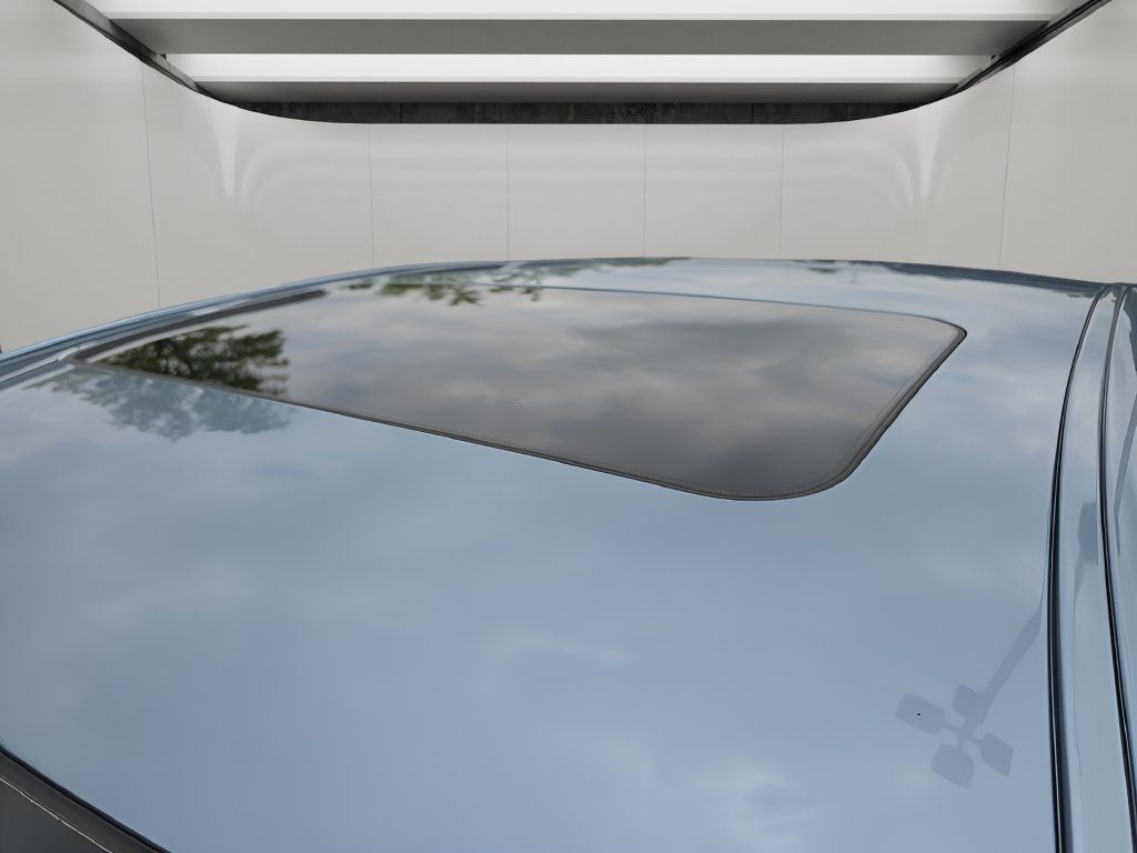 Used 2010 Hyundai Genesis 4.6 RWD image 7