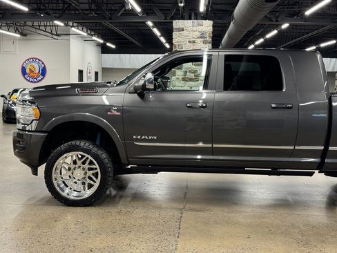 Used 2021 RAM 2500 Limited AWD/4WD image 5