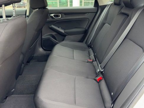 Used 2023 Honda Civic EX image 11