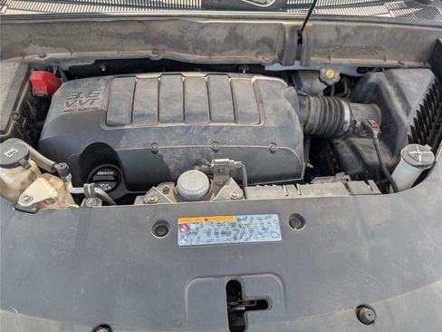 Used 2017 Chevrolet Traverse Premier image 42