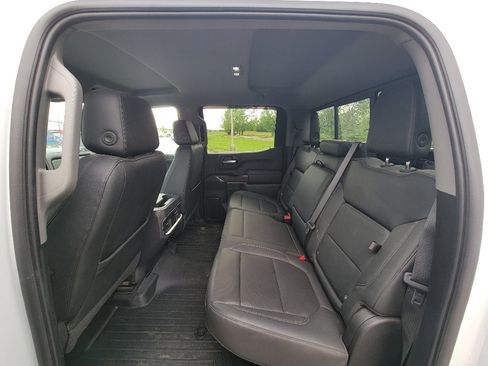 Used 2019 GMC Sierra 1500 SLT w/ SLT Premium Plus Package AWD/4WD image 25