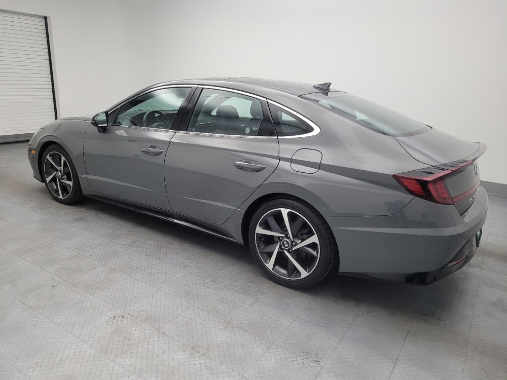 Used 2022 Hyundai Sonata SEL Plus w/ Preferred Accessory Package FWD image 3