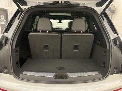 Used 2023 Cadillac XT6 Sport image 21