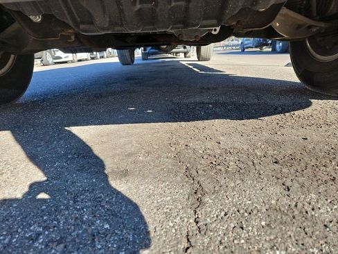 Used 2019 GMC Sierra 3500 Base w/ Sierra Convenience Package image 17