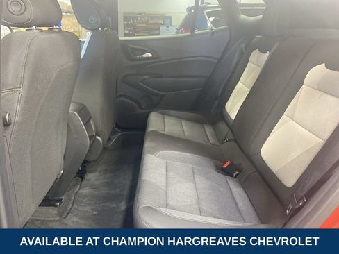 Used 2024 Chevrolet Trax RS w/ Driver Confidence Package FWD image 33