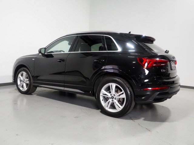 Used 2023 Audi Q3 2.0T Premium Plus w/ Premium Plus Package AWD/4WD image 8