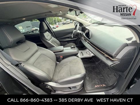 Certified 2024 Nissan Ariya AWD image 31