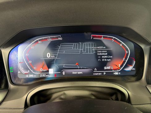 Used 2023 BMW 430i Coupe w/ M Sport Package image 20