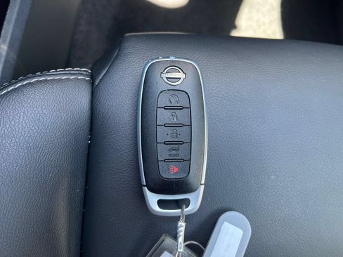 Used 2026 Nissan Rogue SL AWD/4WD image 22