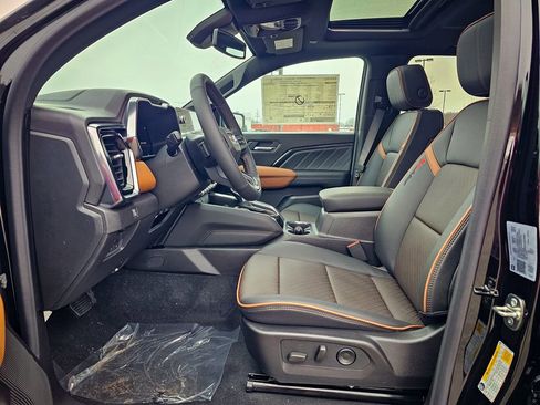 New 2026 GMC Canyon AT4 w/ Technology Plus Package image 12