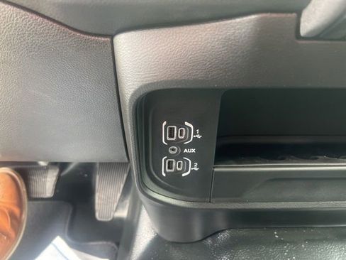 New 2026 RAM 3500 Tradesman AWD/4WD image 26