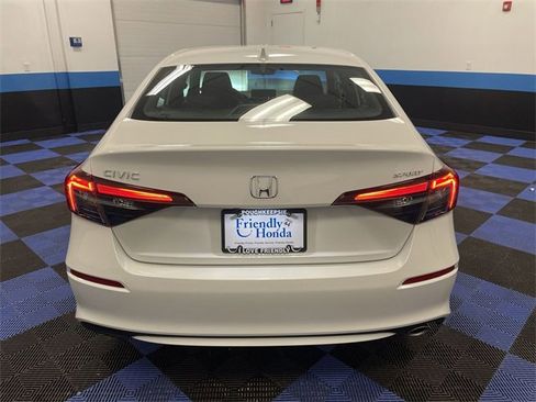 Certified 2025 Honda Civic Sport image 22