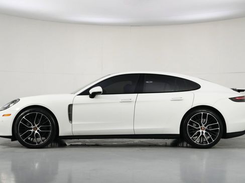 Used 2023 Porsche Panamera Platinum Edition w/ Smoking Package image 9