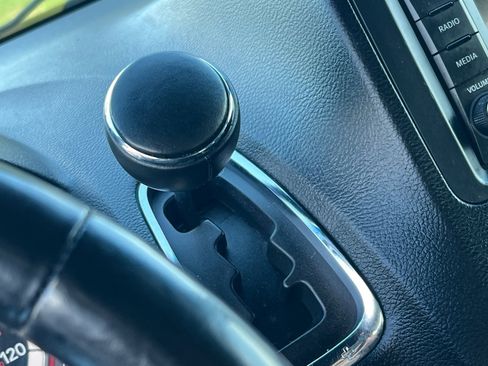 Used 2017 Dodge Grand Caravan GT image 20