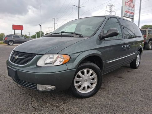 Used 2003 Chrysler Town & Country LXi FWD image 1