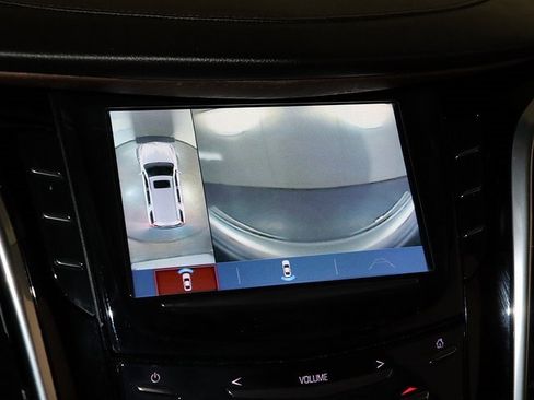 Used 2019 Cadillac Escalade Premium Luxury image 23