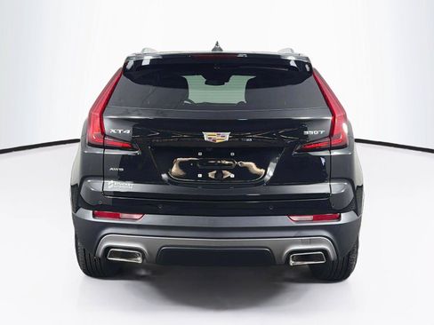 Used 2020 Cadillac XT4 Premium Luxury w/ Cold Weather Package AWD/4WD image 10