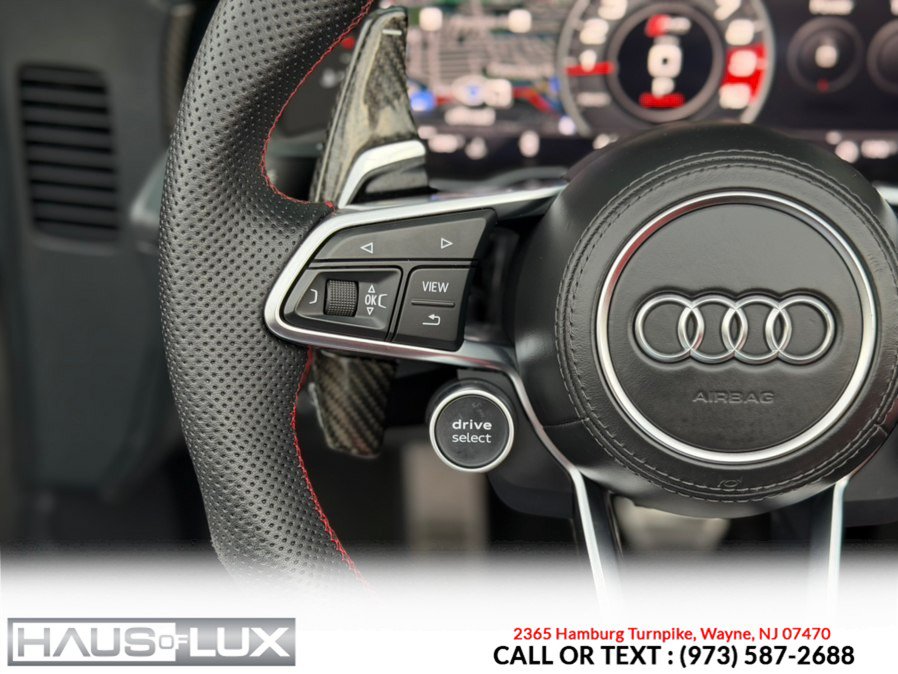Used 2017 Audi R8 V10 w/ Carbon Exterior Package AWD/4WD image 30