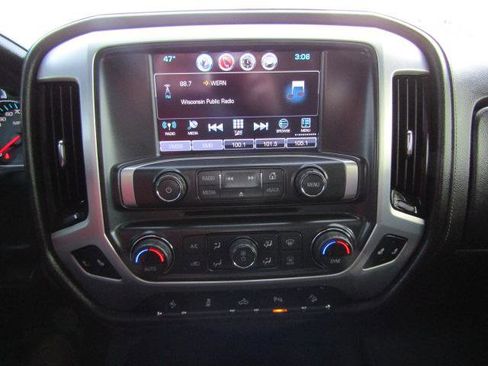 Used 2017 GMC Sierra 1500 SLT w/ SLT Premium Package image 10