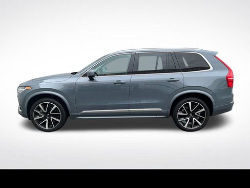 Used 2023 Volvo XC90 B5 Plus AWD/4WD image 14