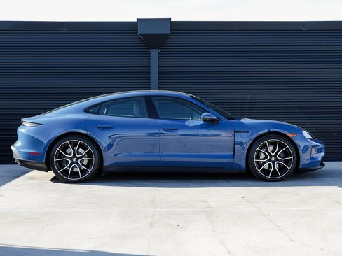 Certified 2025 Porsche Taycan image 8