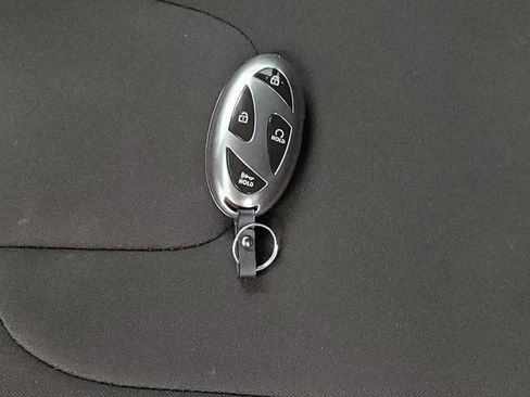 Used 2024 Hyundai Elantra SEL image 32