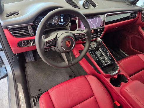 New 2026 Porsche Macan S AWD/4WD image 4