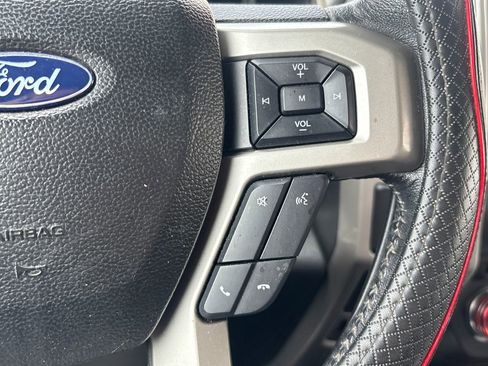 Used 2018 Ford F150 Lariat w/ Equipment Group 502A Luxury AWD/4WD image 22