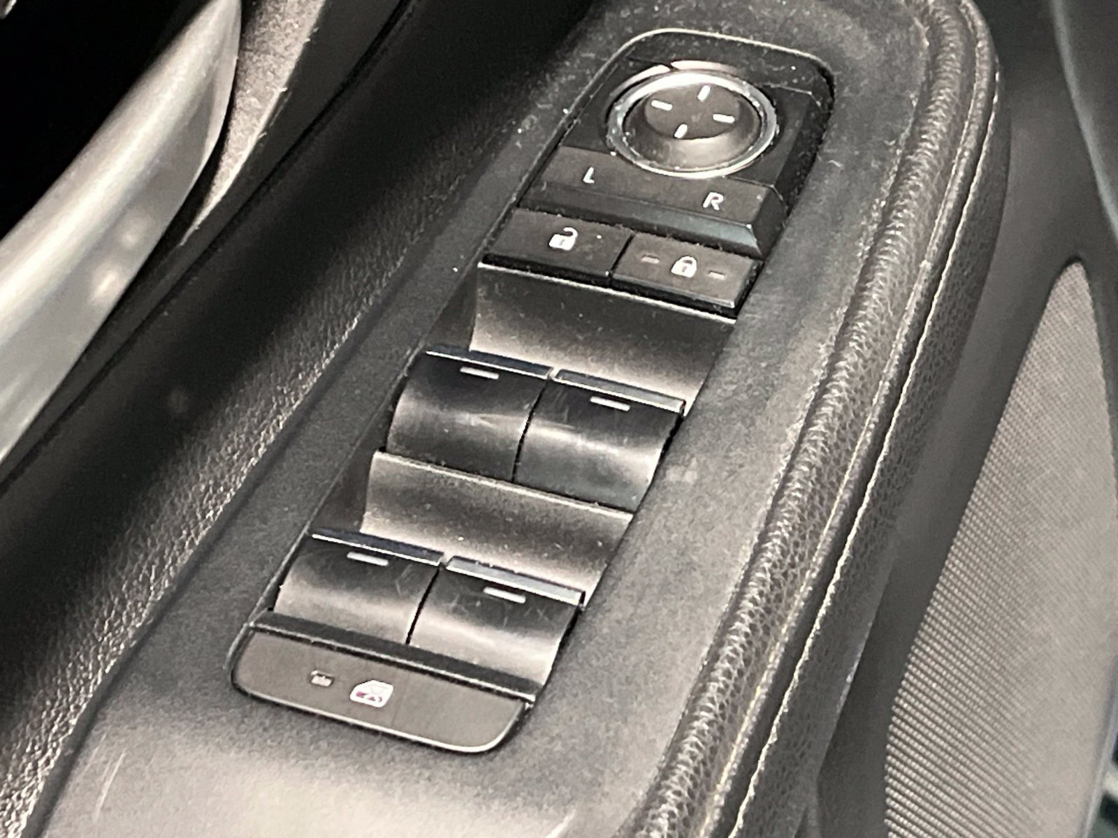 Used 2024 Toyota Grand Highlander AWD image 36