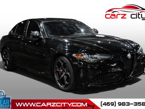 Used 2020 Alfa Romeo Giulia Ti Sport w/ Quick Order Package 22U Sport RWD image 1